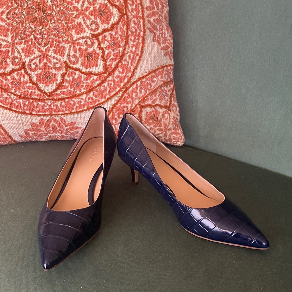 New Lauren Ralph Lauren Navy Croc-Embossed Pumps Heels Size 8B